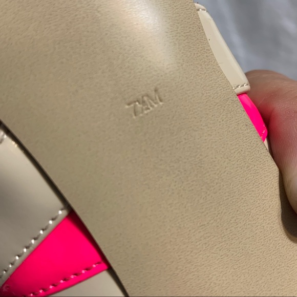 Guess strappy heels - Picture 7 of 8